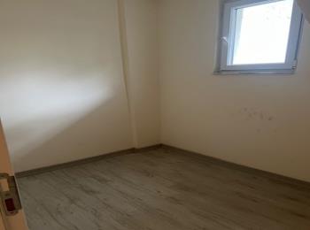 9835 İstanbul Bahçelievler'de Daire 10